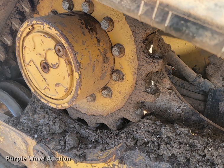 image for item LV9471 2012 Caterpillar 279C2  tracked skid steer loader