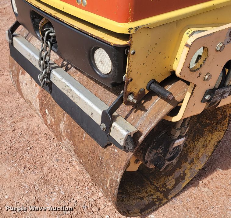 image for item LV9473 Dynapac CC900G  double drum vibratory roller