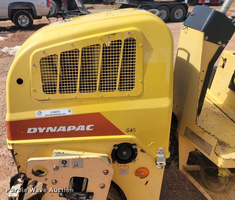 image for item LV9473 Dynapac CC900G  double drum vibratory roller