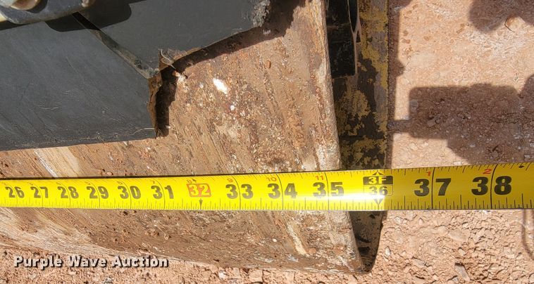 image for item LV9473 Dynapac CC900G  double drum vibratory roller