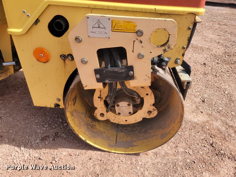 image for item LV9473 Dynapac CC900G  double drum vibratory roller