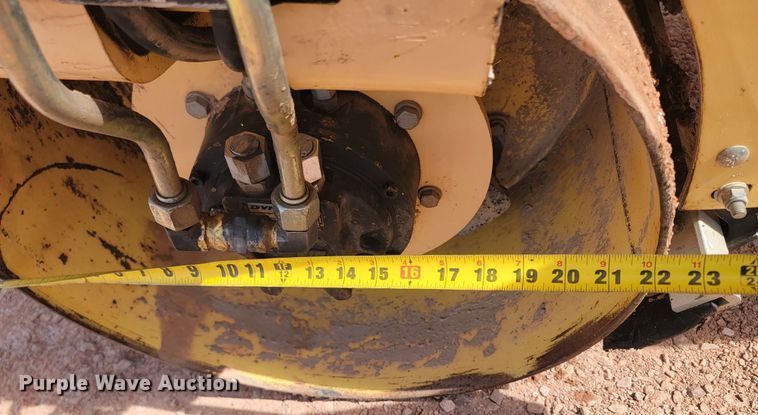 image for item LV9473 Dynapac CC900G  double drum vibratory roller