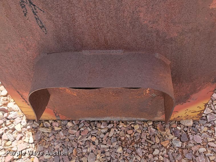 image for item LV9475 Crack sealing hot box