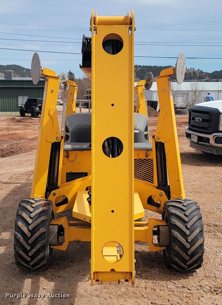image for item LV9476 2013 Haulotte 55XA  boom lift