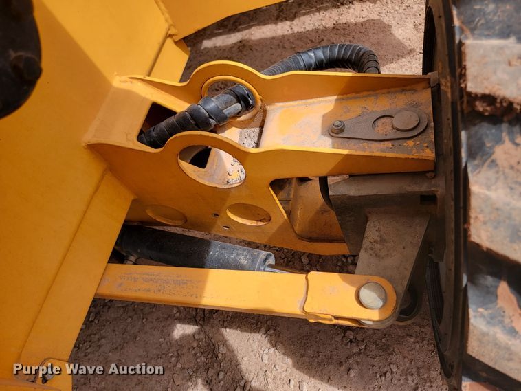 image for item LV9476 2013 Haulotte 55XA  boom lift