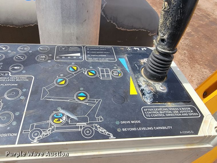 image for item LV9476 2013 Haulotte 55XA  boom lift