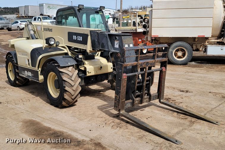image for item LV9479 Ingersoll Rand VR-530  telehandler