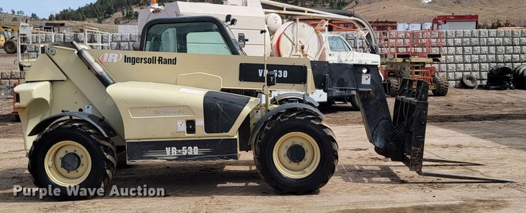 image for item LV9479 Ingersoll Rand VR-530  telehandler