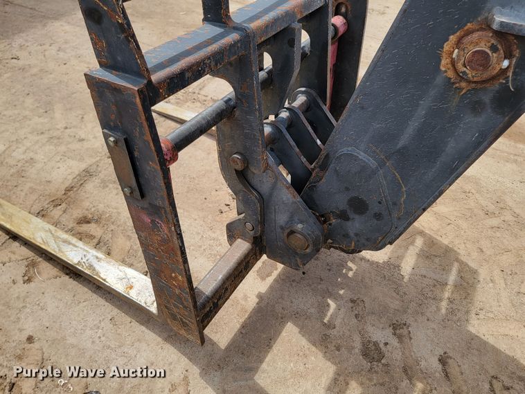 image for item LV9479 Ingersoll Rand VR-530  telehandler