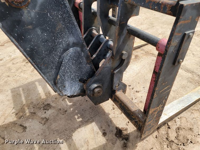 image for item LV9479 Ingersoll Rand VR-530  telehandler