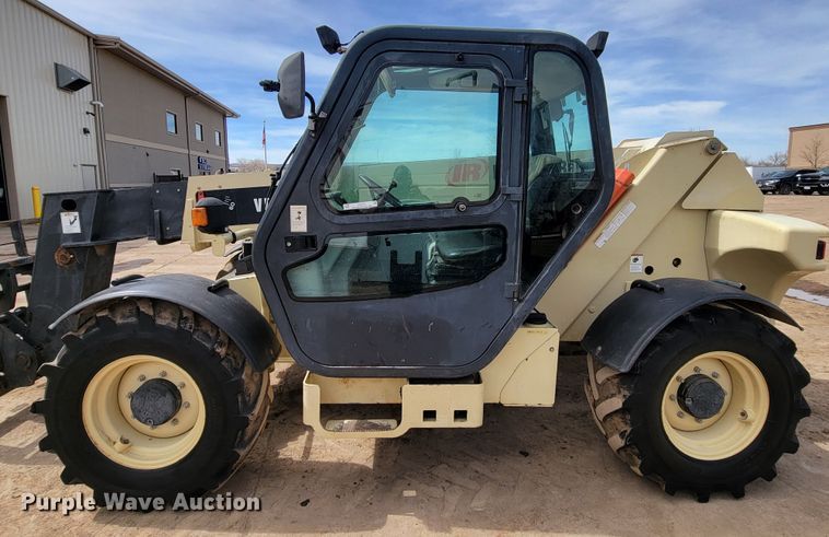 image for item LV9479 Ingersoll Rand VR-530  telehandler