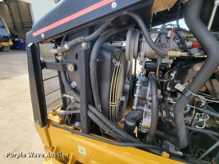 image for item LV9480 2003 Caterpillar 430D  backhoe