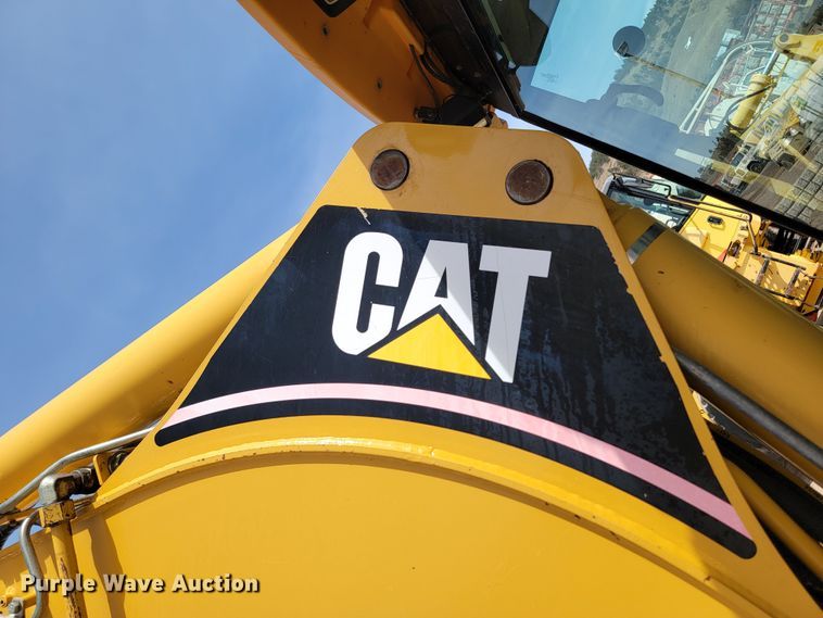 image for item LV9480 2003 Caterpillar 430D  backhoe