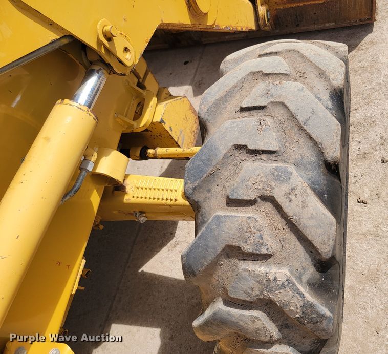 image for item LV9480 2003 Caterpillar 430D  backhoe