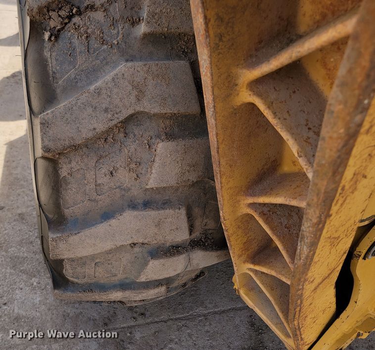 image for item LV9480 2003 Caterpillar 430D  backhoe