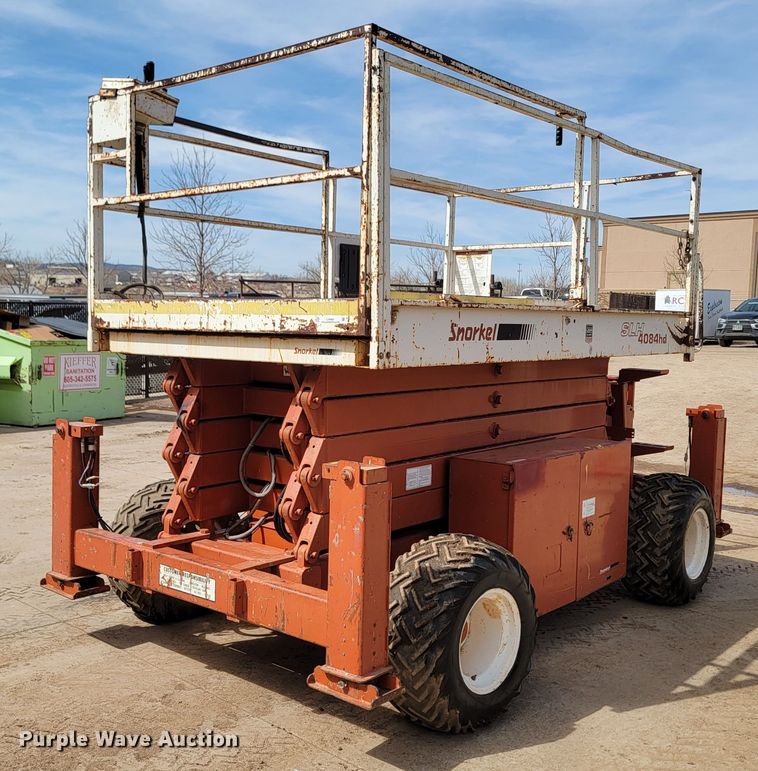image for item LV9481 1997 Snorkel SLH4084HD  scissor lift