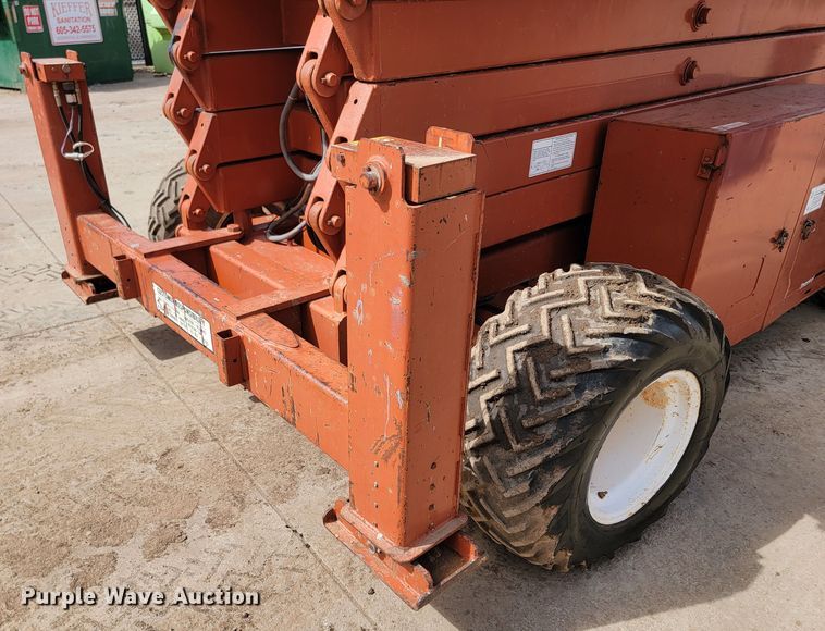 image for item LV9481 1997 Snorkel SLH4084HD  scissor lift