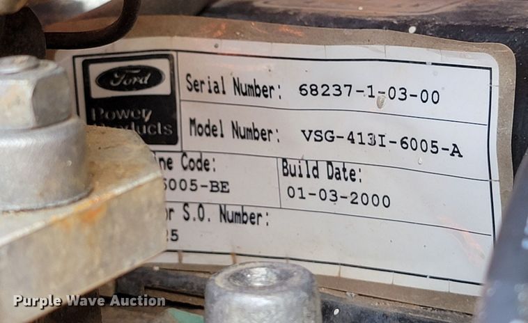 image for item LV9482 2000 JLG 33RTS  scissor lift