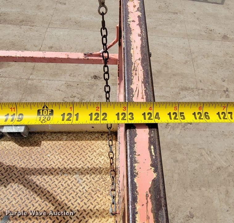 image for item LV9482 2000 JLG 33RTS  scissor lift