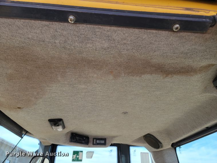 image for item LV9484 2000 New Holland LW190  wheel loader