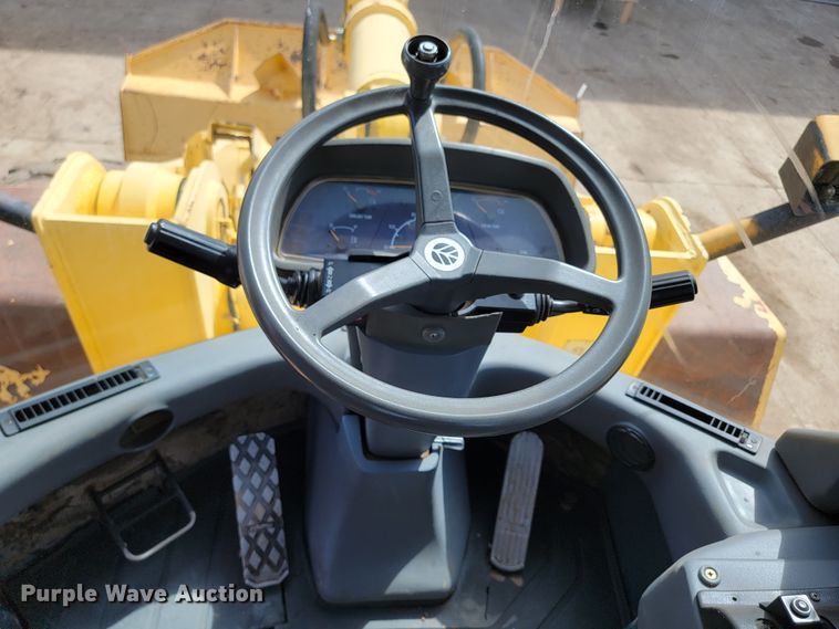 image for item LV9484 2000 New Holland LW190  wheel loader