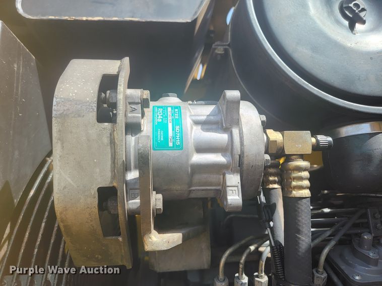 image for item LV9484 2000 New Holland LW190  wheel loader