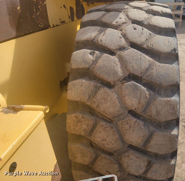 image for item LV9484 2000 New Holland LW190  wheel loader