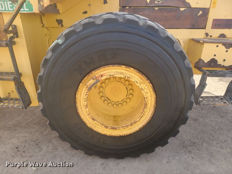 image for item LV9484 2000 New Holland LW190  wheel loader