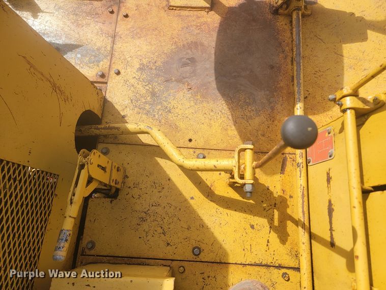 image for item LV9485 1989 Ferguson SP-1130  pneumatic roller