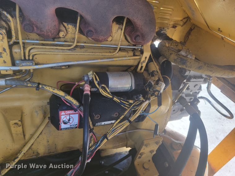 image for item LV9485 1989 Ferguson SP-1130  pneumatic roller