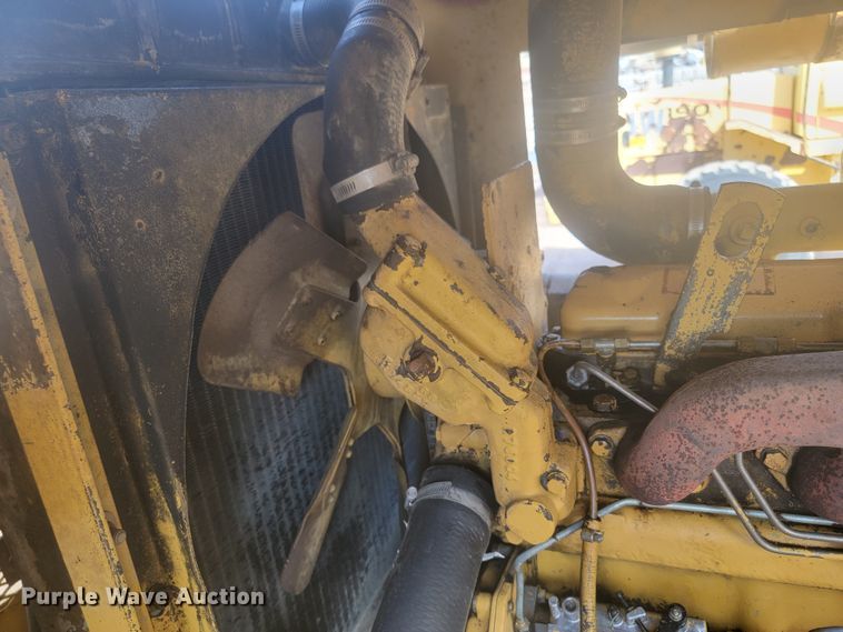 image for item LV9485 1989 Ferguson SP-1130  pneumatic roller