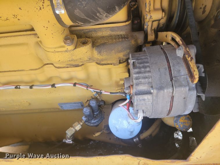 image for item LV9485 1989 Ferguson SP-1130  pneumatic roller