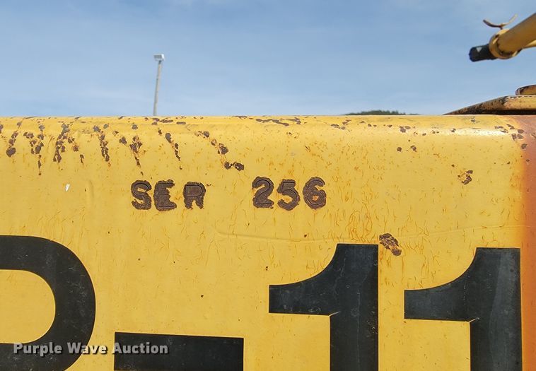 image for item LV9485 1989 Ferguson SP-1130  pneumatic roller