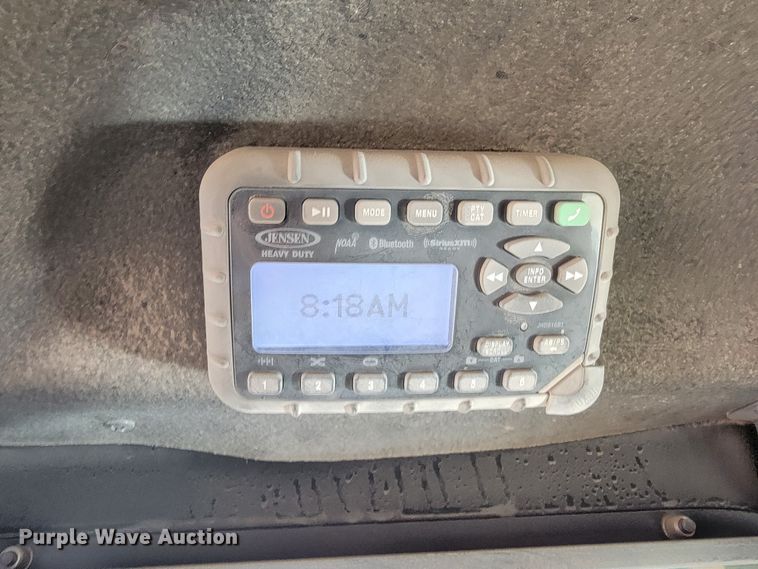 image for item LV9486 2021 Gehl VT320  tracked skid steer loader