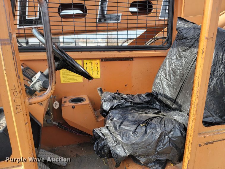 image for item LV9502 Lull 6K-37  telehandler