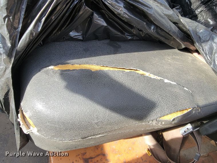 image for item LV9502 Lull 6K-37  telehandler