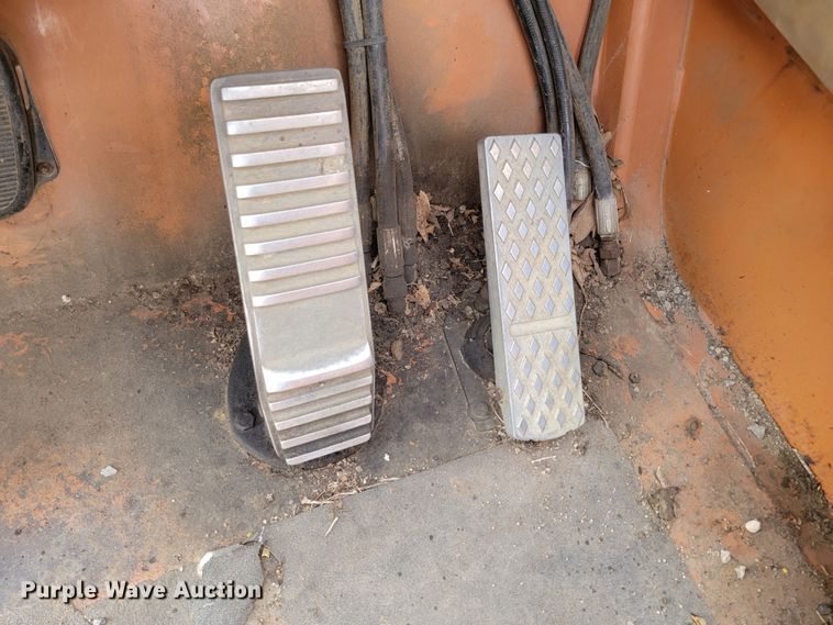 image for item LV9502 Lull 6K-37  telehandler