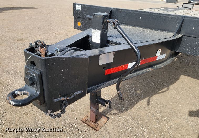 image for item LV9503 1998 Eager Beaver  equipment trailer