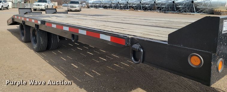 image for item LV9503 1998 Eager Beaver  equipment trailer