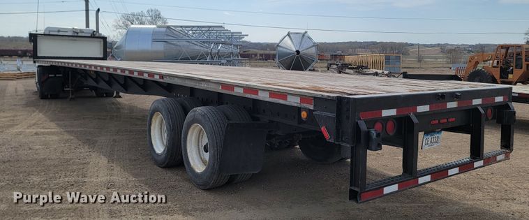 image for item LV9504 1998 Nu Van  flatbed trailer
