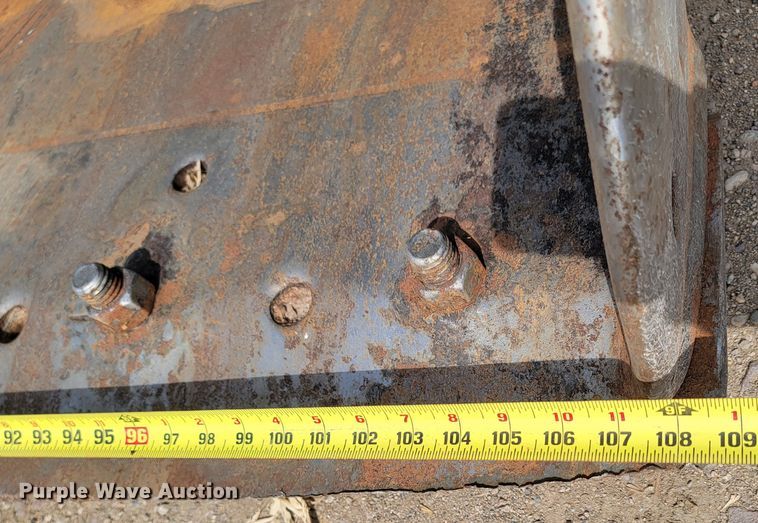 image for item LV9505 2000 Case 821C  wheel loader