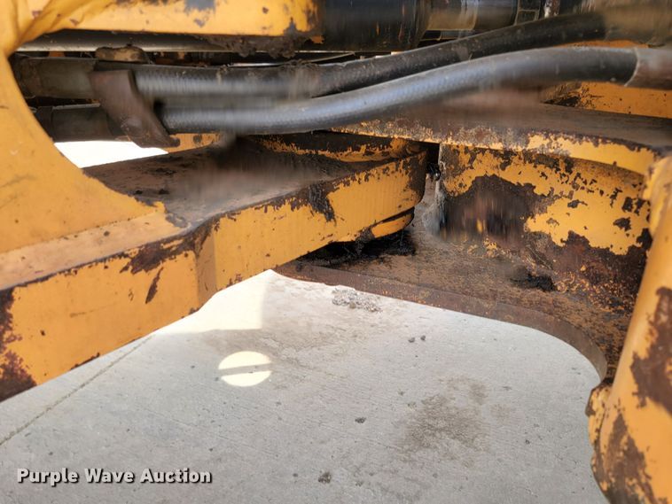 image for item LV9505 2000 Case 821C  wheel loader