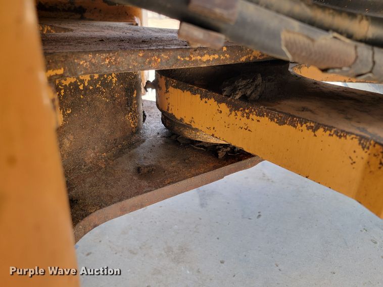 image for item LV9505 2000 Case 821C  wheel loader