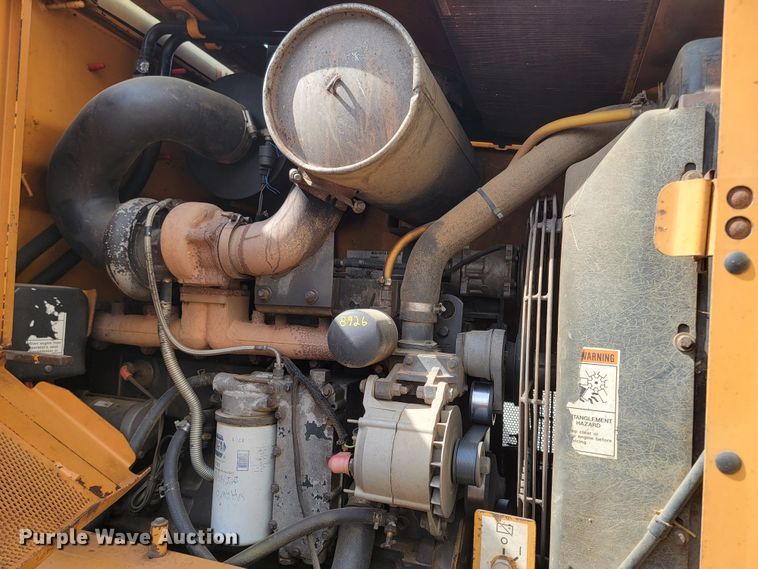 image for item LV9505 2000 Case 821C  wheel loader