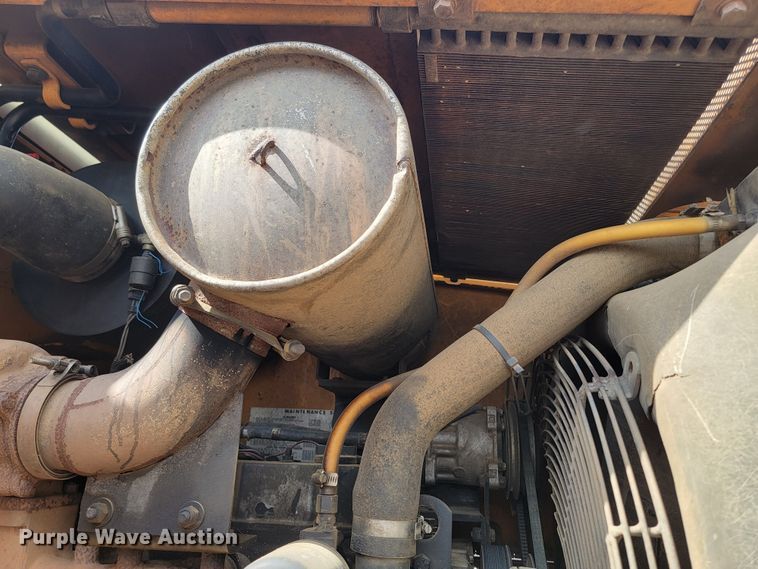 image for item LV9505 2000 Case 821C  wheel loader