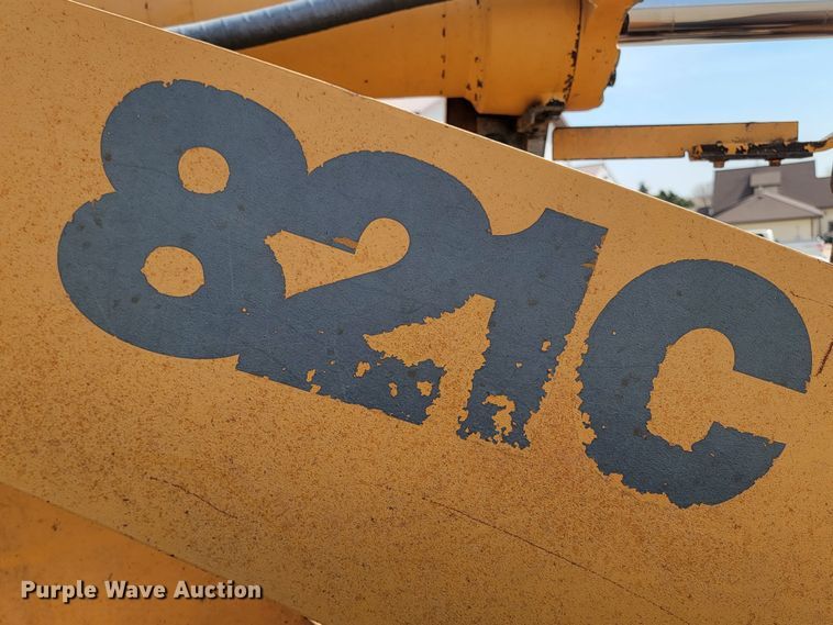 image for item LV9505 2000 Case 821C  wheel loader