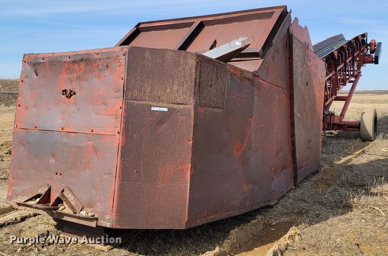 image for item LV9512 Nordberg  dozer trap conveyor