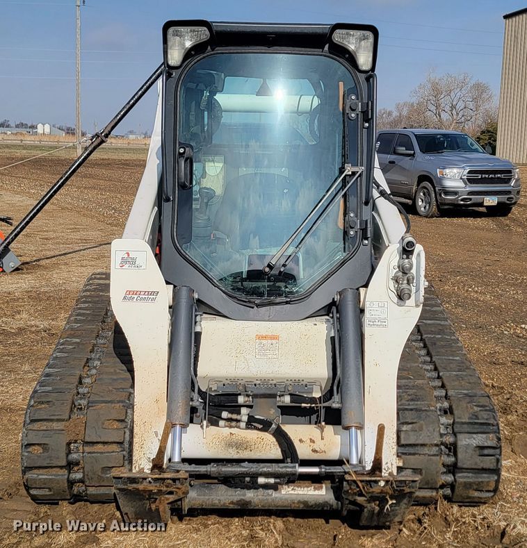 image for item LV9514 2019 Bobcat T770  tracked skid steer loader