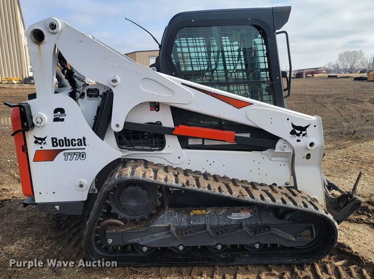 image for item LV9514 2019 Bobcat T770  tracked skid steer loader