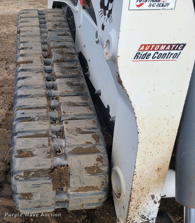 image for item LV9514 2019 Bobcat T770  tracked skid steer loader
